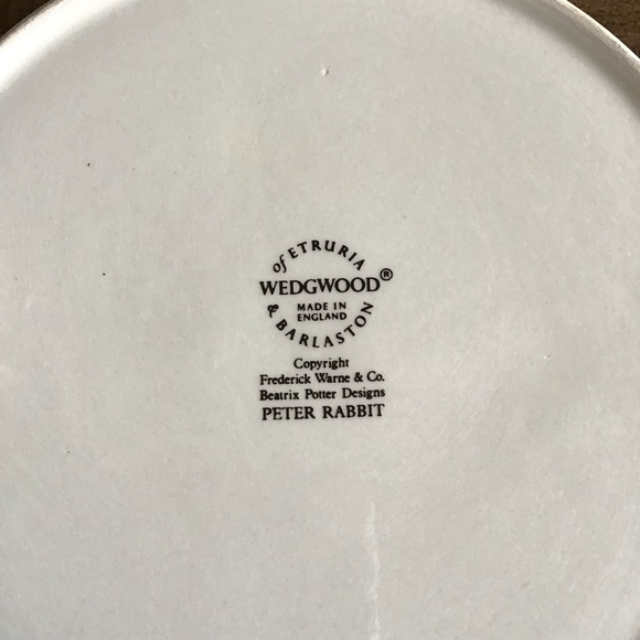 Wedgwood Peter Rabbit Bowl & Plate Set, Made in England - Picture 6 of 6